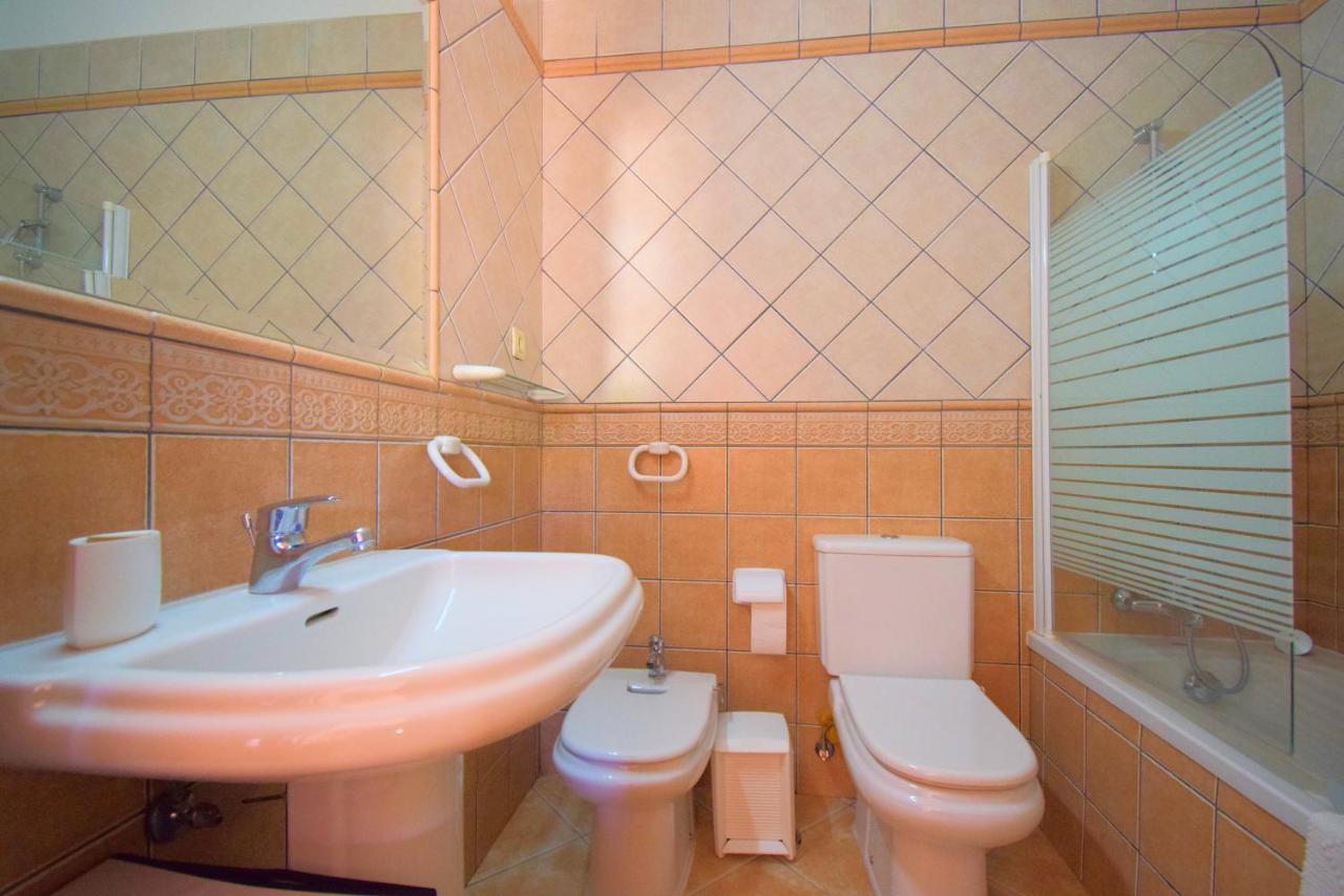 ギーアPrivate Large Terrace Facing The Swimming Poolアパートメント エクステリア 写真
